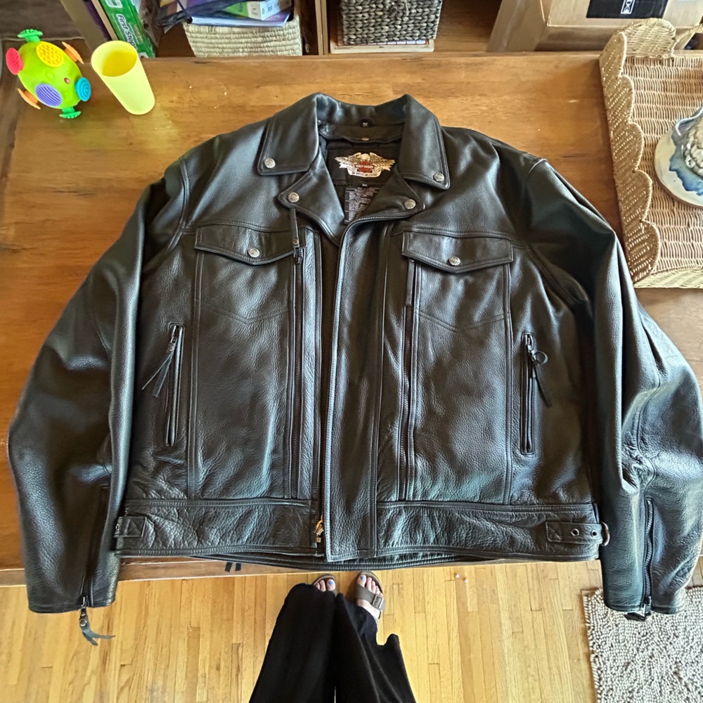 Black Leather Motorcycle Jacket - Unbranded